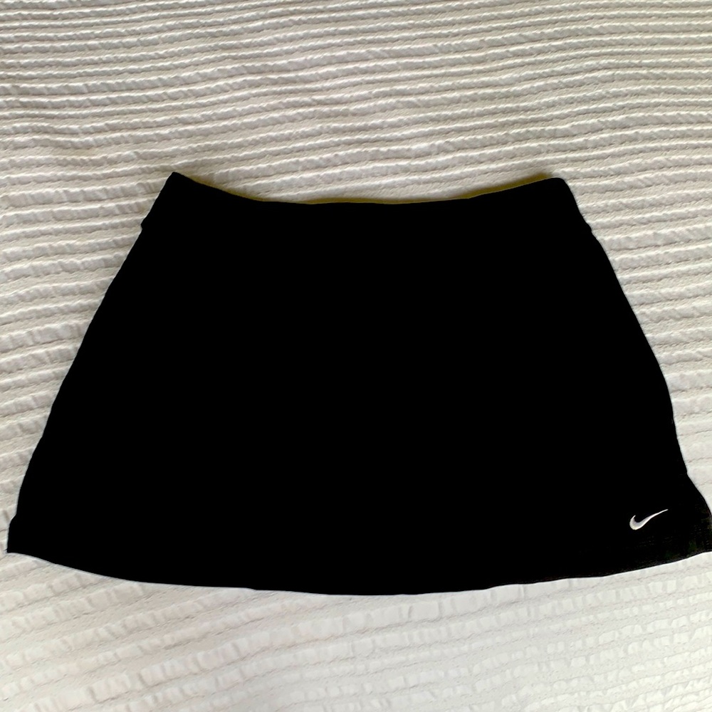 Black Nike tennis skirt (skort)